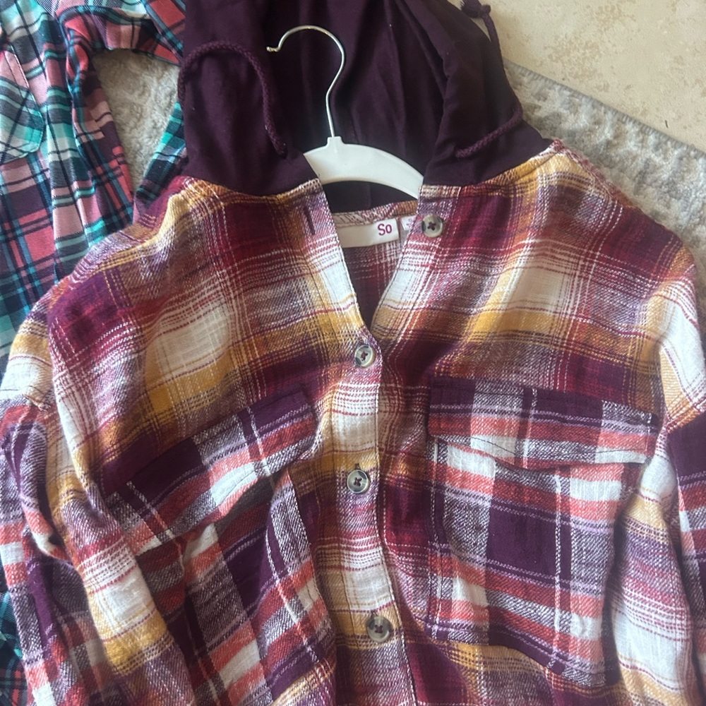 Flannels - Picture 2 of 3